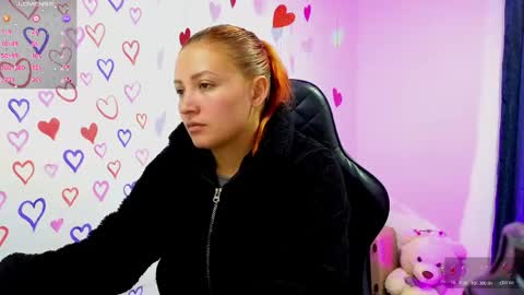 Snapshot of tessawhisnton chatting on 04-30-26, 04:35 Tessy online show from 04-30-26, 04:35