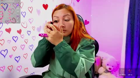 Snapshot of tessawhisnton chatting on 05-13-26, 05:43 Tessy online show from 05-13-26, 05:43
