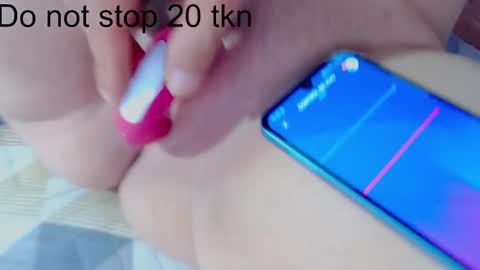 Snapshot of tessayleo_13 chatting on 03-01-25, 03:38 tessa y leo online show from 03-01-25, 03:38