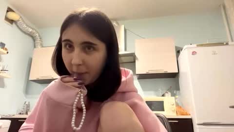 Tess online show from 10-15-25, 08:20