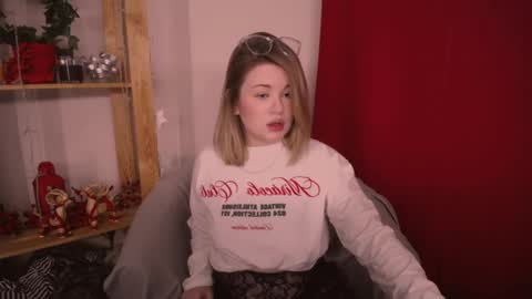 TESSA online show from 01-16-25, 07:49