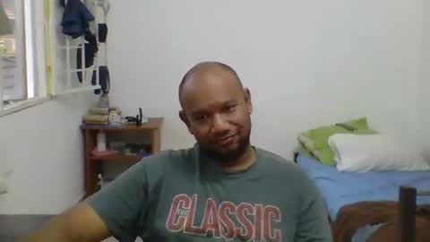 Snapshot of tested123 chatting on 05-25-26, 10:10 yours online show from 05-25-26, 10:10