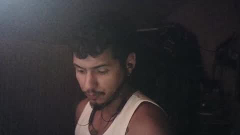 Snapshot of testotease chatting on 01-10-25, 02:57 Milo online show from 01-10-25, 02:57