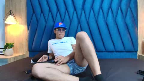 tette_valentine online show from 08-01-26, 03:00