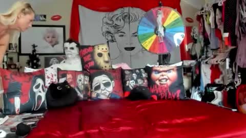 peachy online show from 10-26-25, 07:53