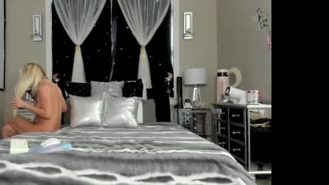 peachy online show from 12-21-25, 06:26