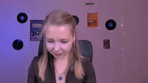 Snapshot of teya_starling chatting on 05-25-26, 07:25 teya_starling online show from 05-25-26, 07:25