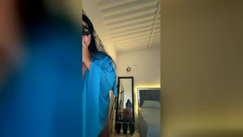 Snapshot of tezza_smith chatting on 04-19-26, 12:33 tezza smith online show from 04-19-26, 12:33