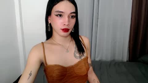 Vanessa online show from 02-12-25, 01:37