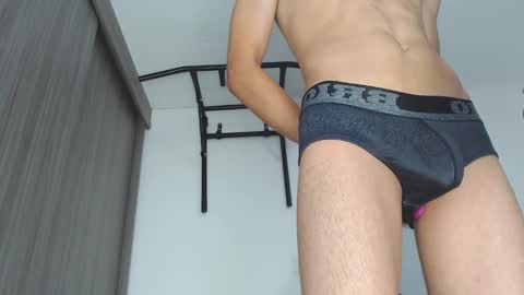 Snapshot of th_russ chatting on 02-12-25, 12:22 INSTAGRAM Th1rss online show from 02-12-25, 12:22