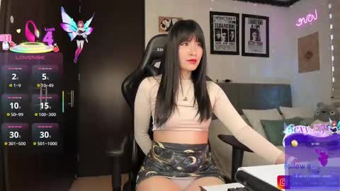 Snapshot of thaeltaylor chatting on 03-04-25, 06:29 Thael online show from 03-04-25, 06:29