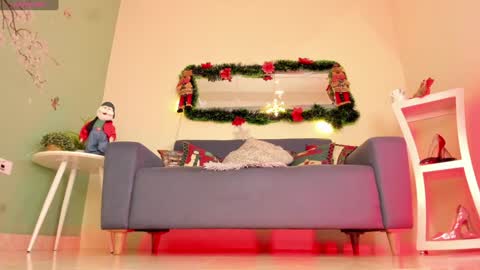 Thais online show from 12-21-24, 12:16