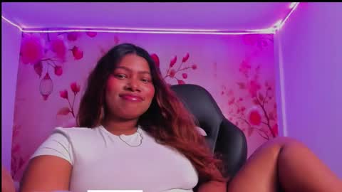 Andreina online show from 11-09-25, 04:55