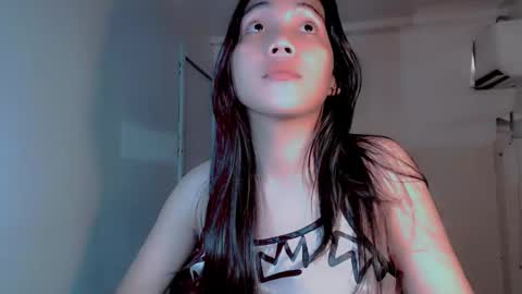 Thalia online show from 01-04-25, 02:03