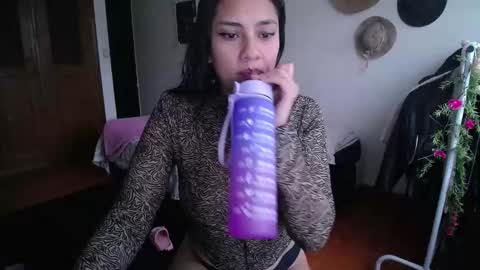    online show from 02-09-25, 10:54