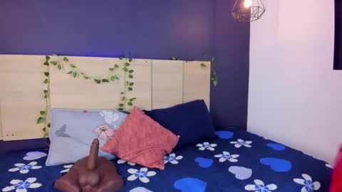 thaliaocean online show from 10-20-25, 03:40