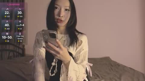 thanos_world1321002 online show from 09-18-25, 09:39