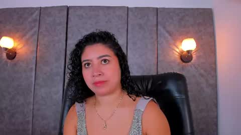 Snapshot of thara_webstter chatting on 07-01-26, 11:45 thara webstter online show from 07-01-26, 11:45