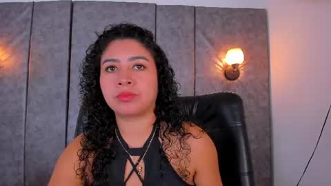 Snapshot of thara_webstter chatting on 07-06-26, 11:40 thara webstter online show from 07-06-26, 11:40