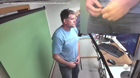 Snapshot of thaterkman chatting on 12-19-25, 03:30 thaterkman online show from 12-19-25, 03:30