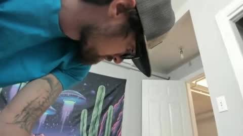 That guy  follow on X online show from 06-28-26, 11:44