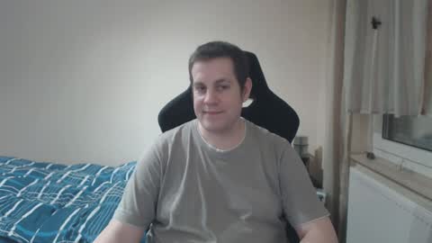 thatguyyeahhim online show from 12-31-24, 01:04