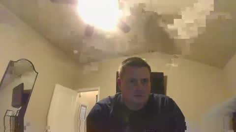 Snapshot of thatoneboyfromb4 chatting on 01-28-25, 02:21 thatoneboyfromb4 online show from 01-28-25, 02:21