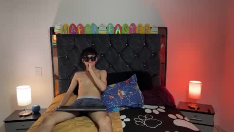 the_boys02 online show from 04-05-26, 09:12