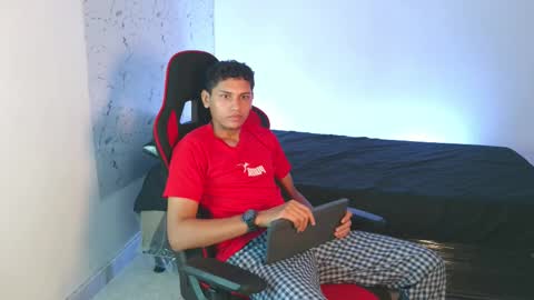 Sean OPry   online show from 11-16-25, 02:55