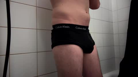 Snapshot of the_delicious_19 chatting on 01-23-25, 06:14 the_delicious_19 online show from 01-23-25, 06:14