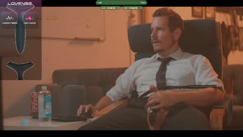 Snapshot of the_dilf chatting on 07-09-26, 09:57 The DILF - online show from 07-09-26, 09:57