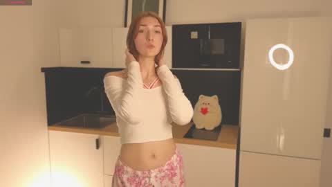 Tracy online show from 02-18-25, 03:31