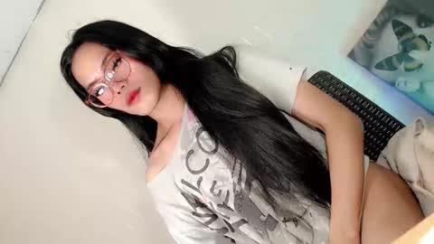 the_horny_bella online show from 02-19-26, 04:47