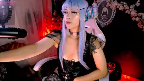 Snapshot of the_kitty_roxy chatting on 07-09-26, 07:23 ... ... online show from 07-09-26, 07:23
