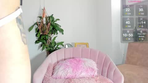 Alice and Bella online show from 01-08-25, 08:39