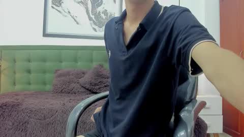   T H E    M A R K   K I N G online show from 10-12-25, 05:23