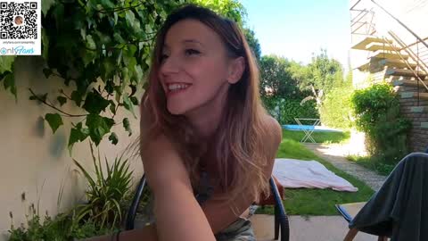 Snapshot of the_pussy_boulevard chatting on 10-01-25, 07:09 Anna online show from 10-01-25, 07:09