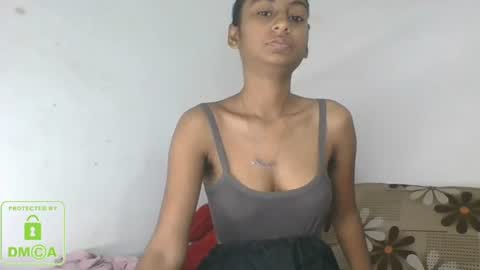 Suzan Sexy online show from 01-06-25, 05:41
