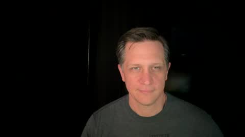Snapshot of thebatandthecat10 chatting on 07-04-26, 06:36 ISABELLA or MATT online show from 07-04-26, 06:36