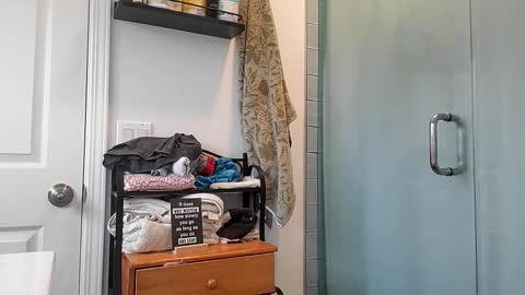 Snapshot of thebbc77 chatting on 10-26-25, 05:08 thebbc77 online show from 10-26-25, 05:08