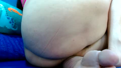 Snapshot of thebestpussyhairy chatting on 01-15-26, 10:24 Karla online show from 01-15-26, 10:24