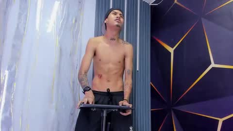 Snapshot of thebigdanni chatting on 01-19-26, 01:26 DEAN AND MARY online show from 01-19-26, 01:26