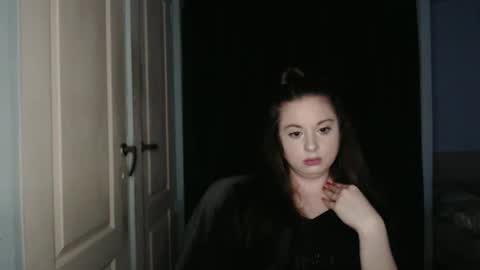 Snapshot of theblackdiamond194588 chatting on 05-20-26, 06:03 raissa online show from 05-20-26, 06:03