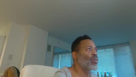 Snapshot of theblacklordmaster chatting on 01-15-25, 02:02 theblacklordmaster online show from 01-15-25, 02:02