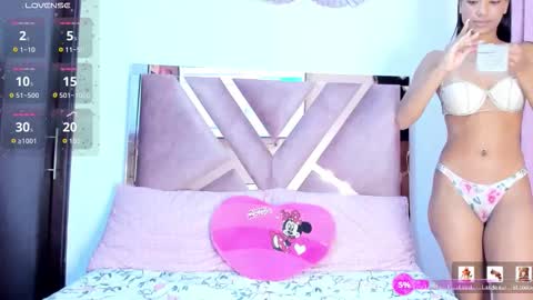 TheChicaNextDoor  online show from 03-24-26, 11:10