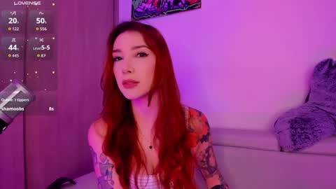 Snapshot of thecosmicgirl chatting on 09-14-25, 01:38 Alicia Alikath  online show from 09-14-25, 01:38