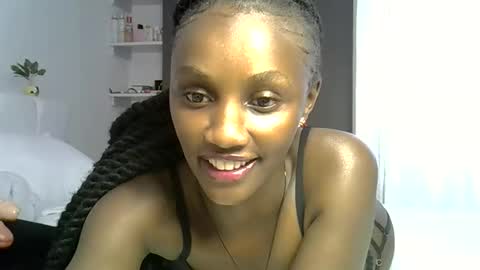 Snapshot of thecumgoddess21 chatting on 10-28-25, 09:35 SWEET FREAKY DOLL online show from 10-28-25, 09:35