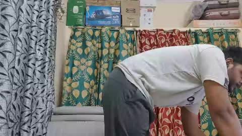 thecuteboyy online show from 05-13-26, 04:04