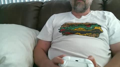 thedalenator online show from 10-24-25, 01:03