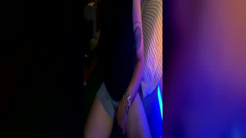 thedoorsx1805 online show from 06-18-26, 04:24